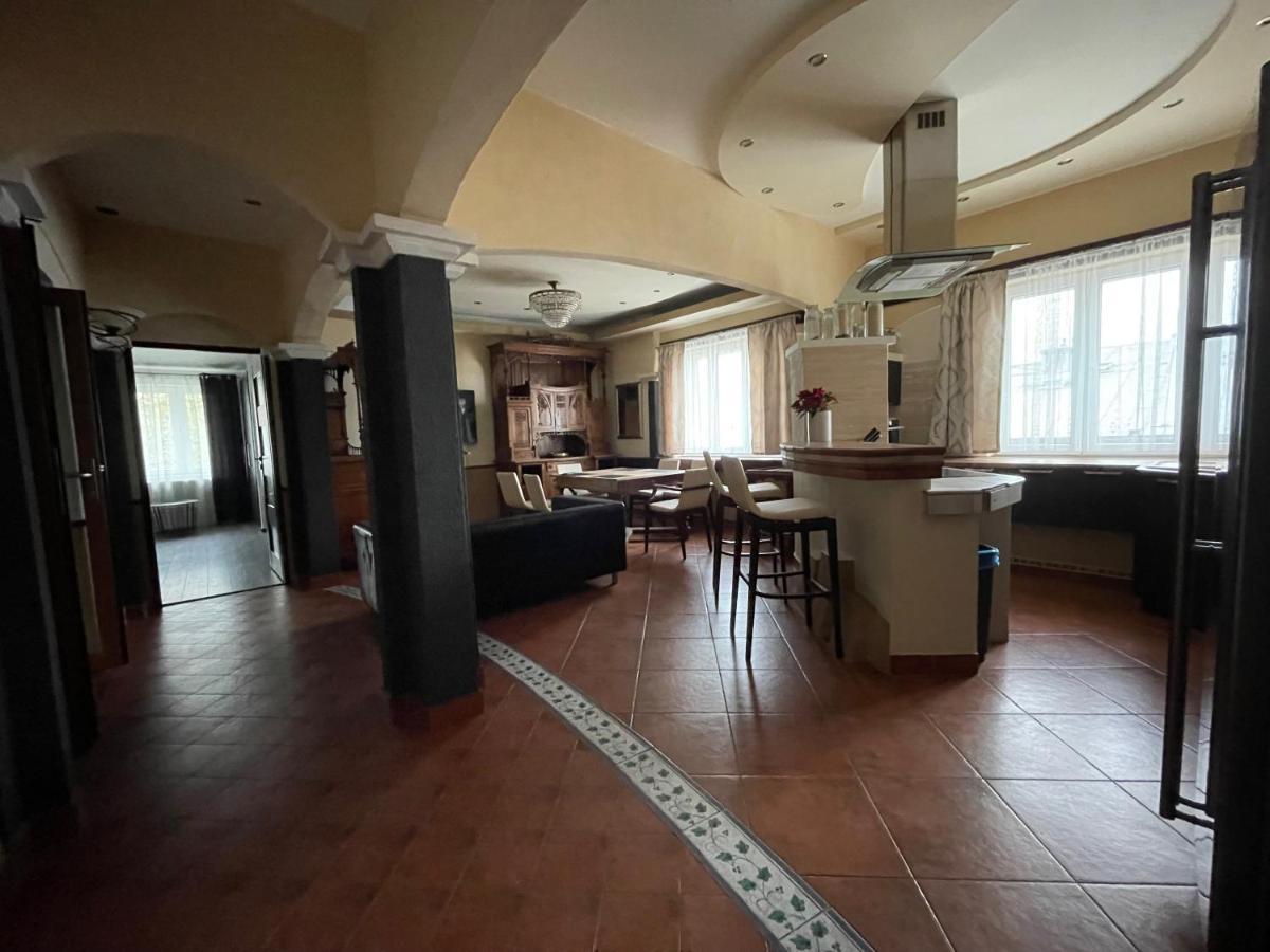 Stylove Apartmanky Frýdek-Místek Εξωτερικό φωτογραφία